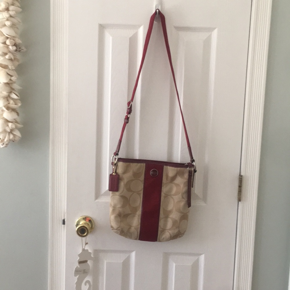 Cross body Coach bag